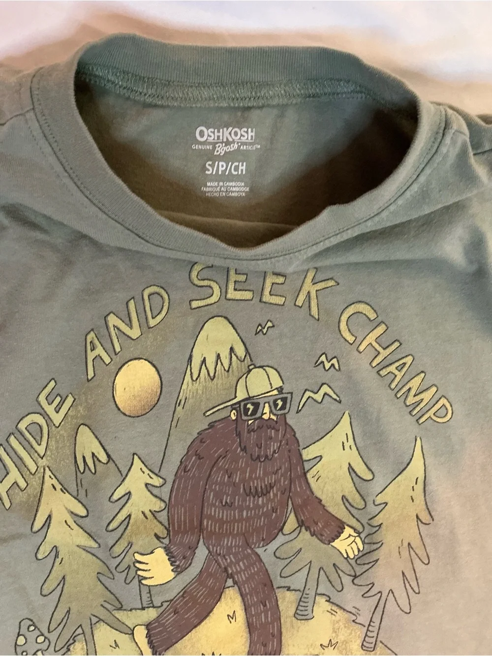 OshKosh B'gosh Olive Green 'Hide and Seek Champ' Graphic Tee